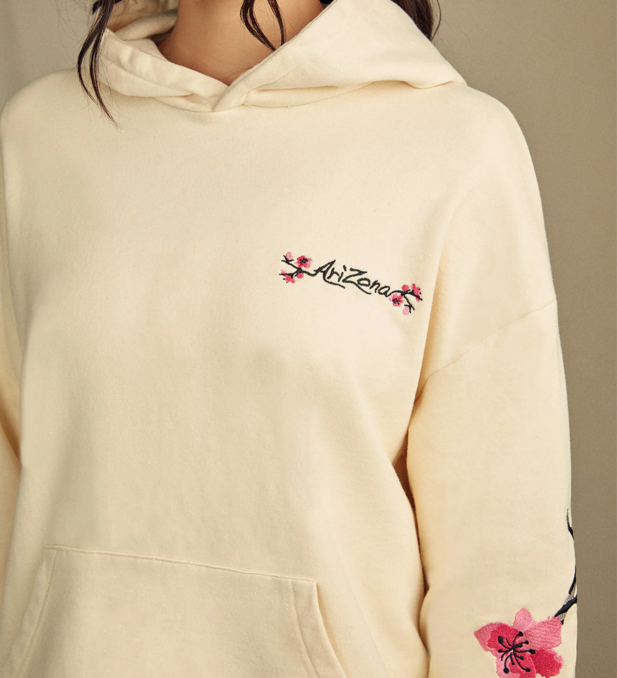 610-heritage-ivory-cherry-blossom-embroidered-cotton-hoodie-4.webp Heritage Ivory Cherry Blossom-Embroidered Cotton Hoodie